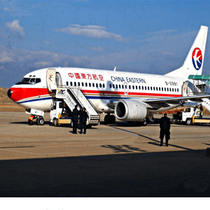 吕梁机场货运航空快运业稳步发展的原因是什么？